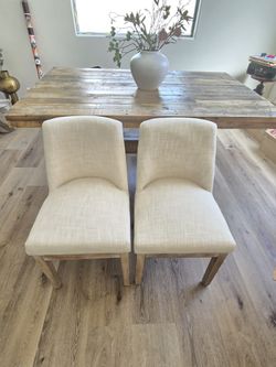 2 Chairs Wood