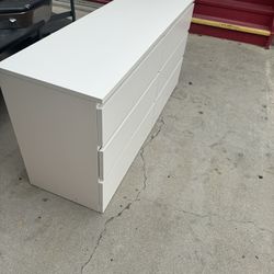 White Dresser (MALM) 