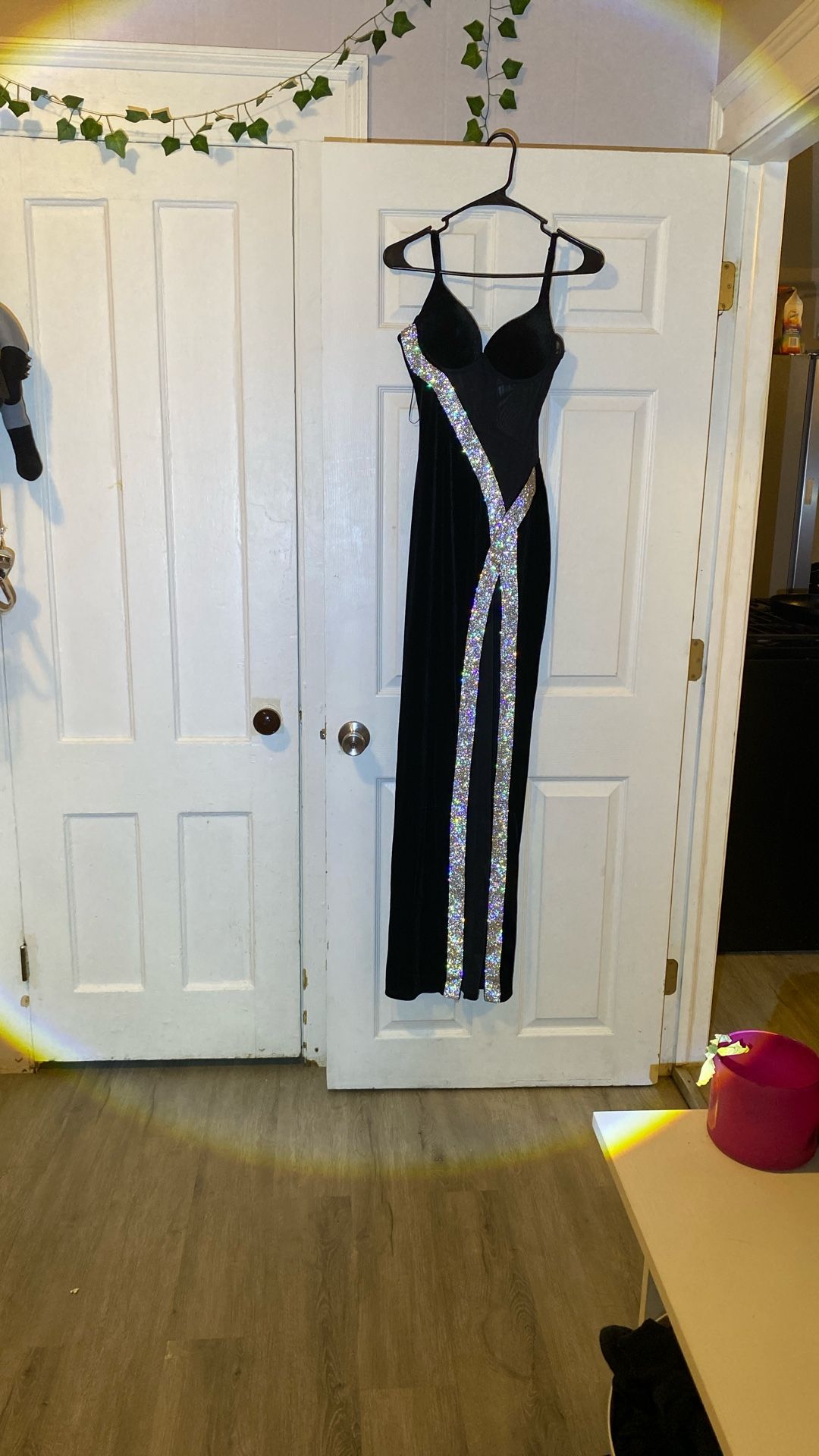 Outing Dress Size M