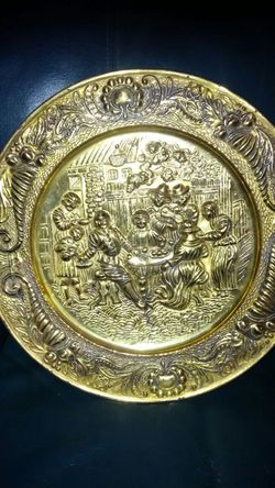 Decortive plate
