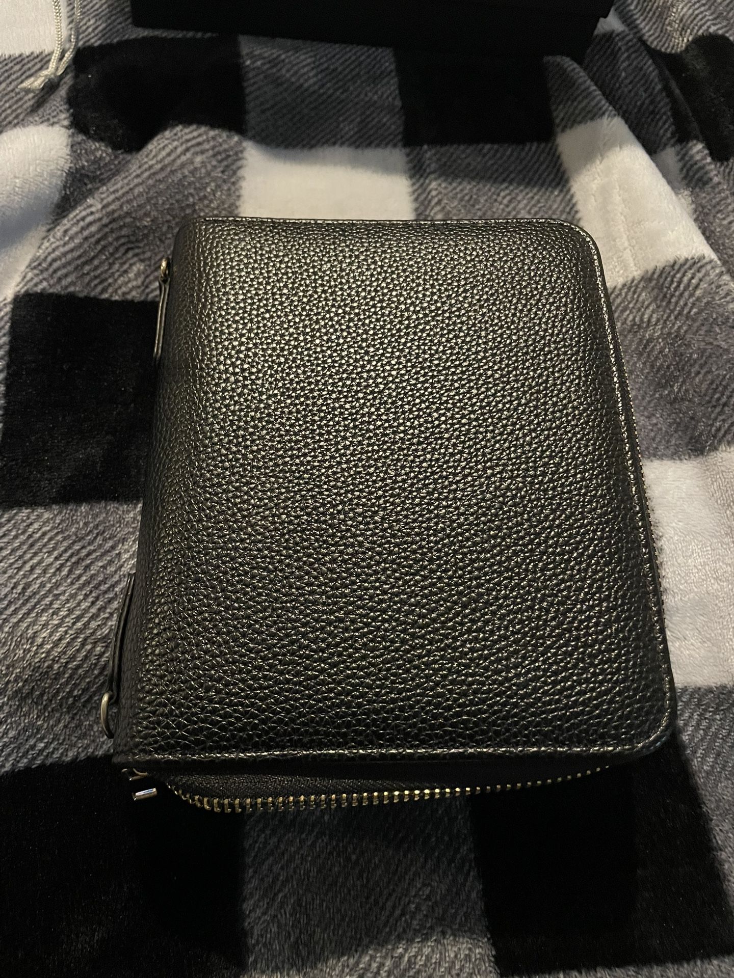 A7 Black Wallet