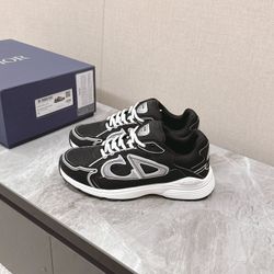 Di,or shoes