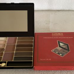 Eyeshadow Blushes Palette