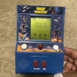 Space Invaders mini arcade