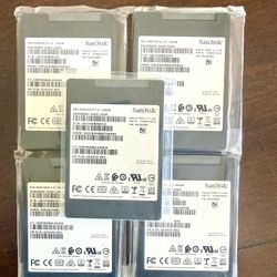 NEW! SanDisk 256GB 2.5-Inch 3D NAND SSD Drive SD9SB8W