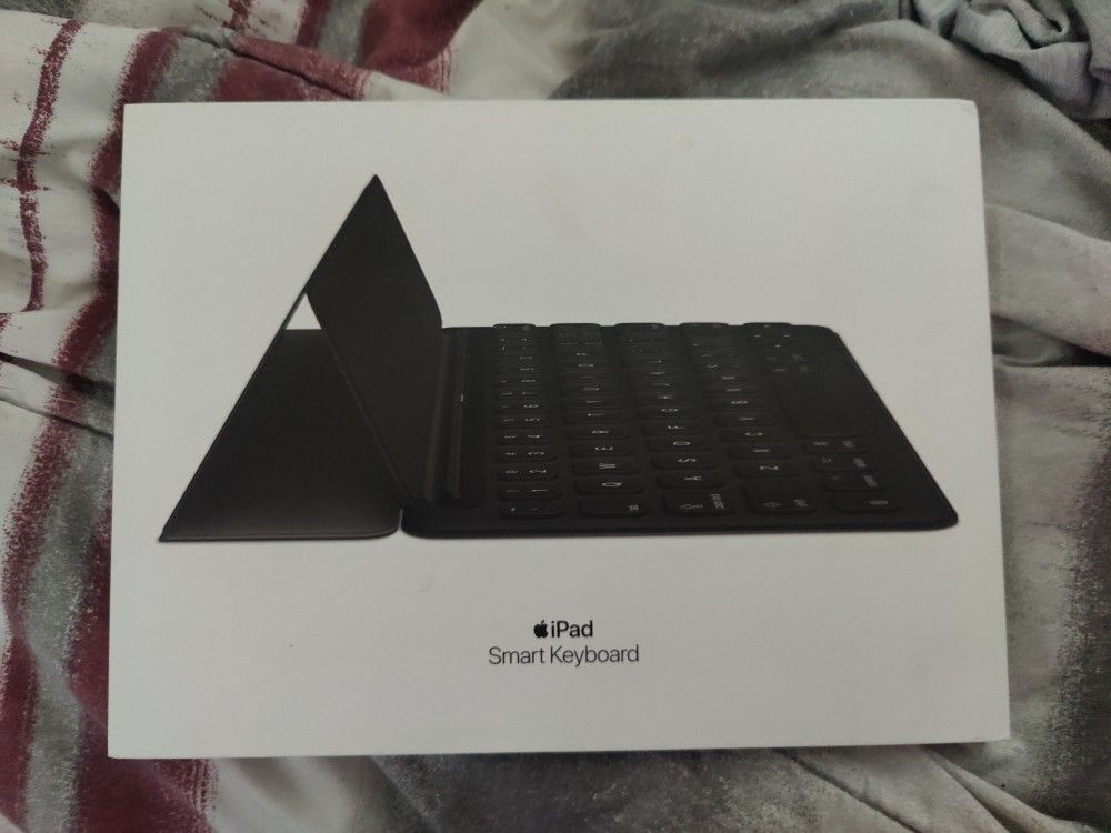 ipad smart keyboard