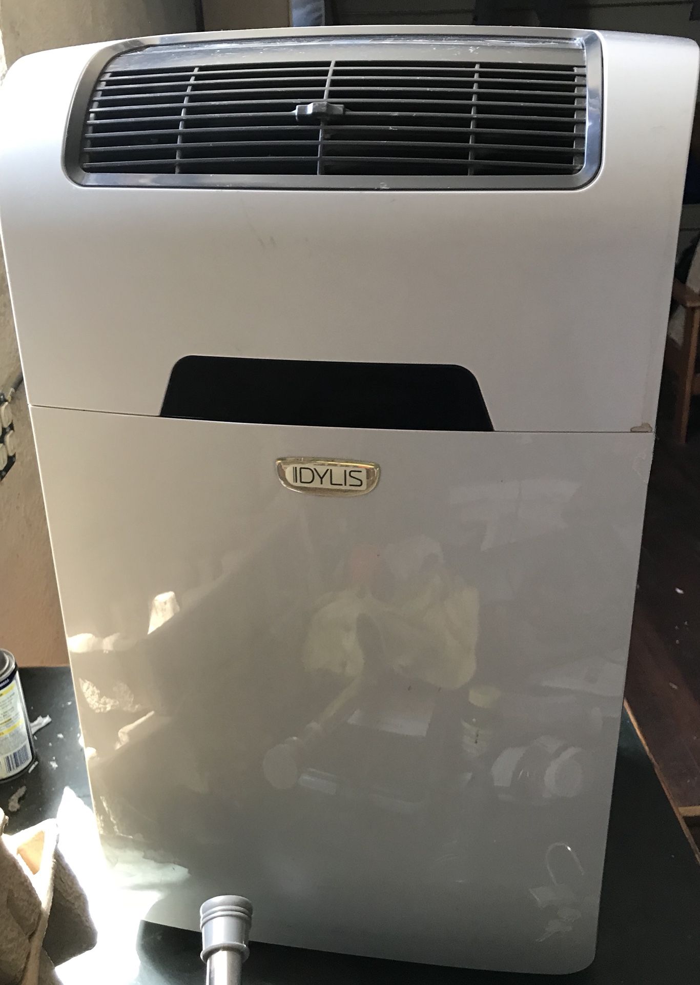 Idylis 10,000 btu portable air conditioner with remote