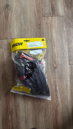 THOR COMP KNEE GUARDS