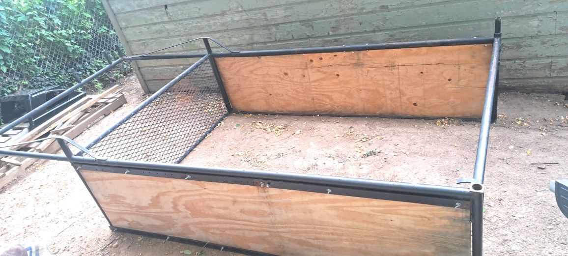 8 ft bed later rack $200