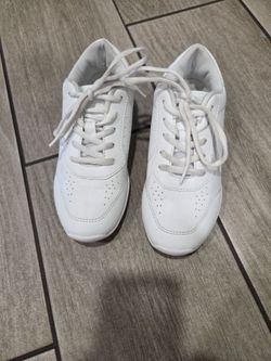 Cheerleading Sneakers size 3 Girls