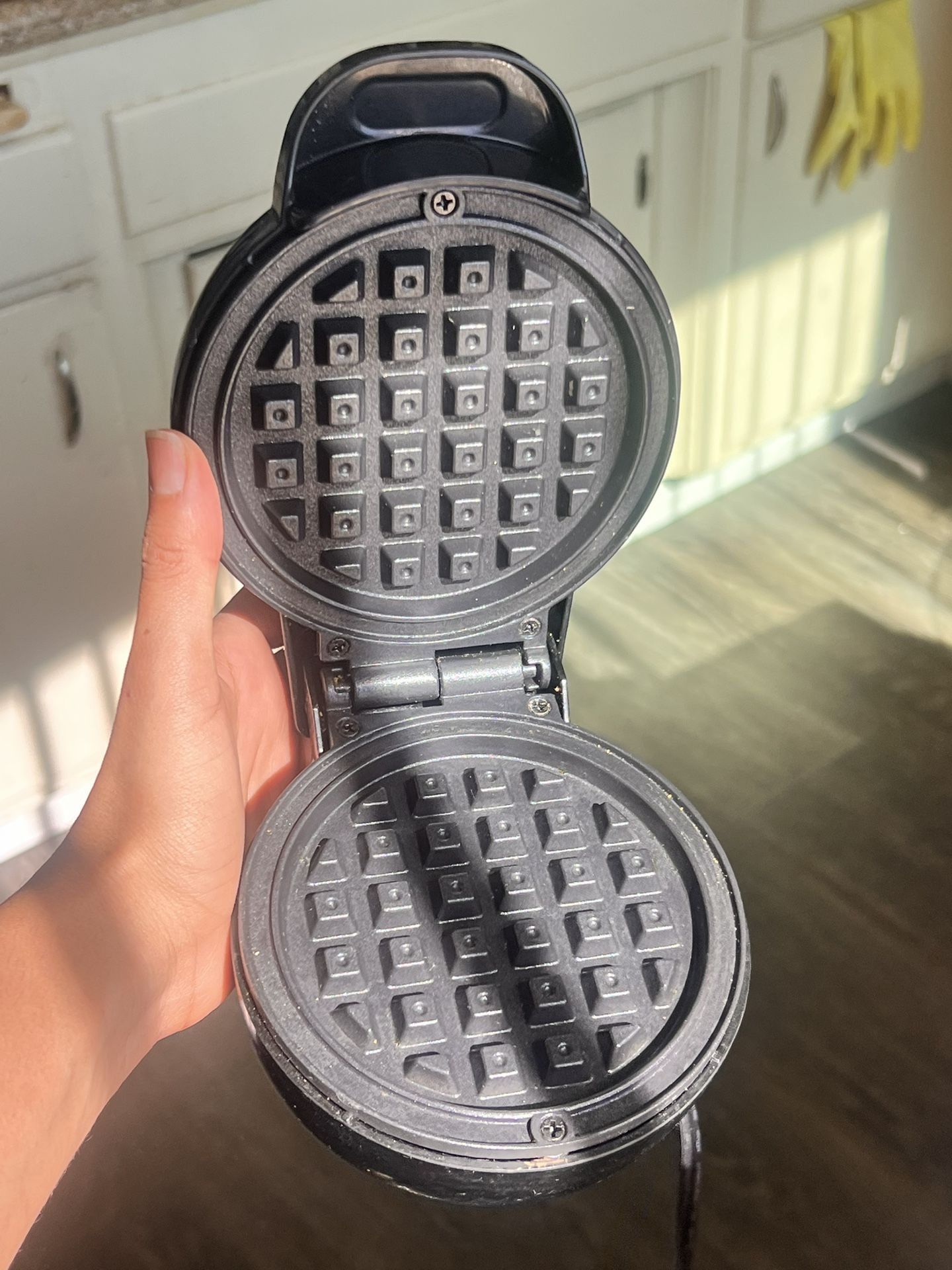 Personal Waffle Maker