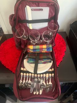 New Rolling Picnic Backpack Set for 4