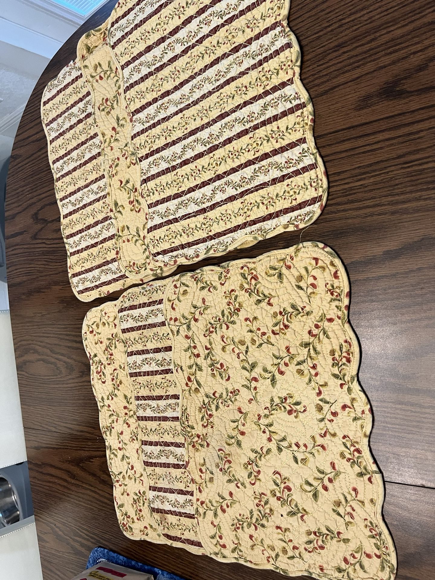 Quilted, Double Sided Placemats