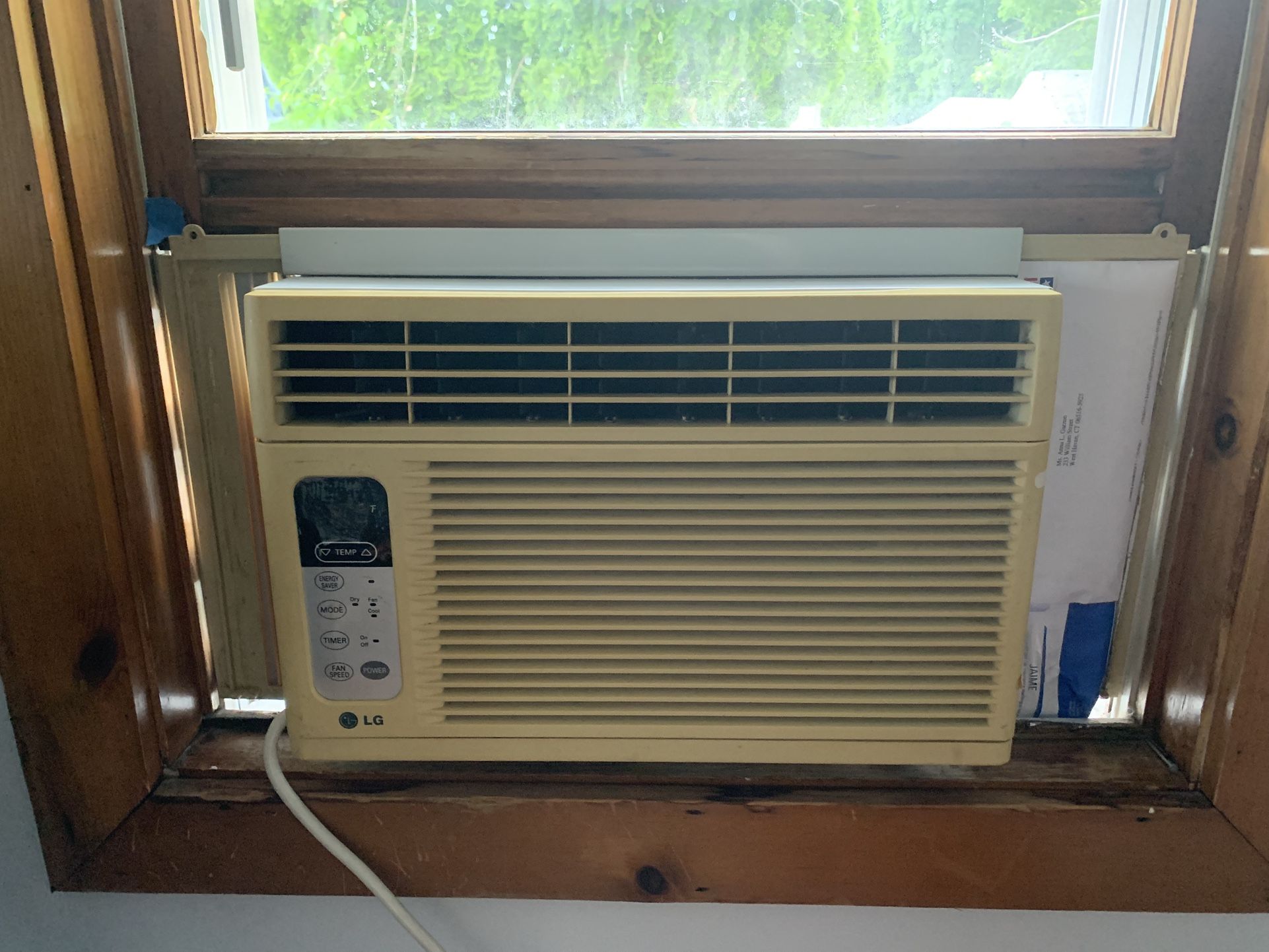 LG Window AC 8000 Btu