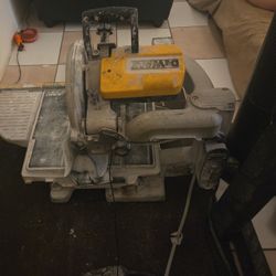 DeWalt D36000S 10-inch High-Capacity Wet Tile Saw
