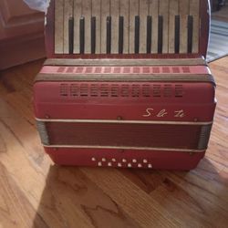 Accordian Needs Home