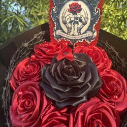 Gothic Valentine Bouquet 