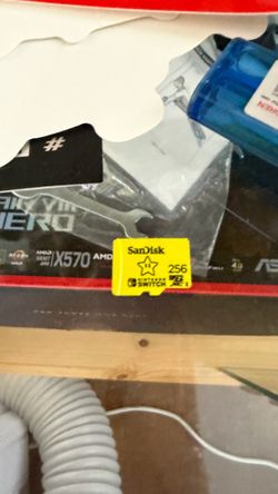 SanDisk 256GB microSDXC Card for Nintendo Switch