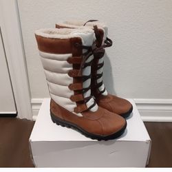 Timberland Multiple Sizes Women 6.5 + 7