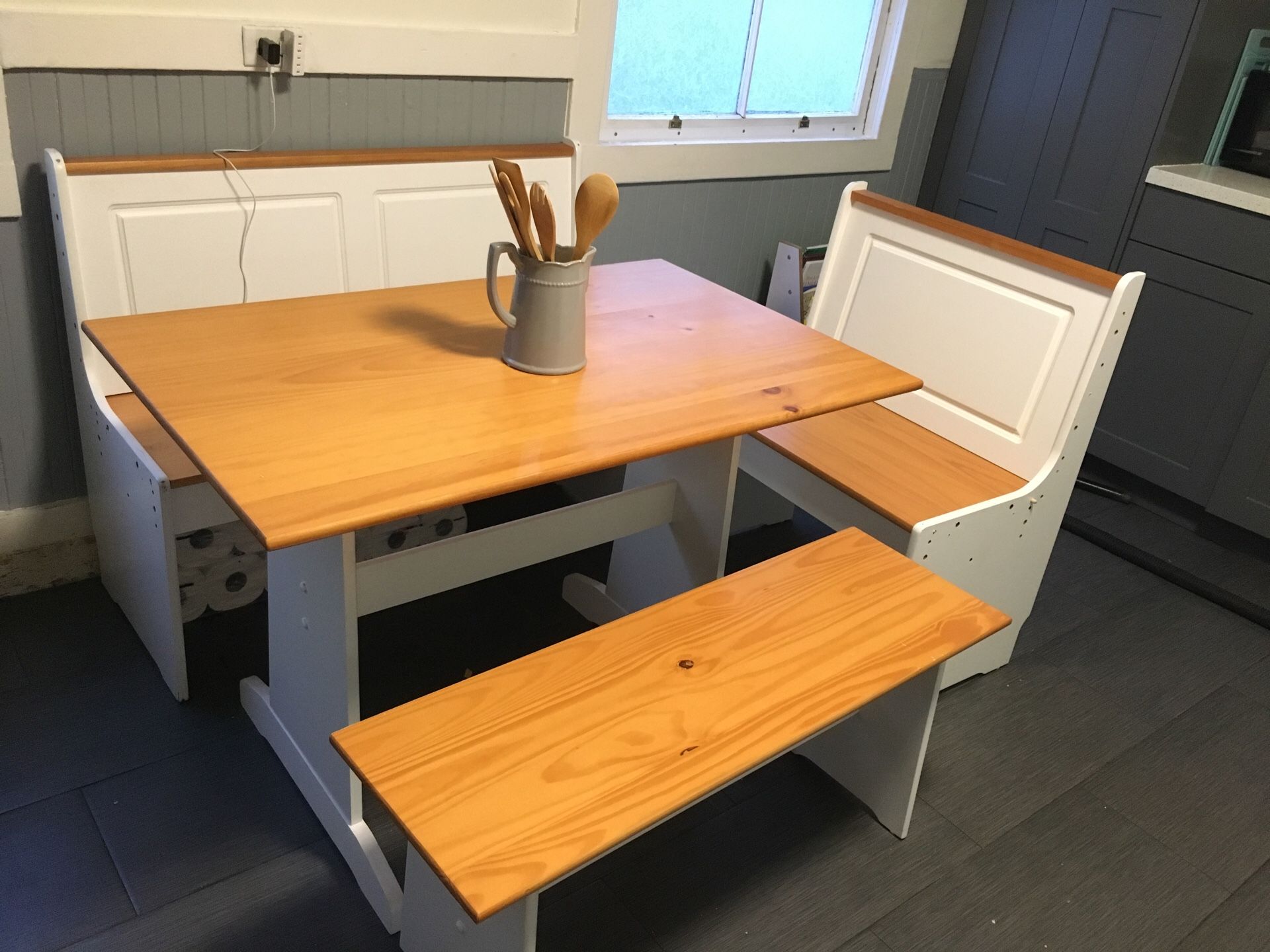 Breakfast Table with 3 benches
