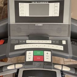 Healthrider Club Series H155T Treadmill for Sale in Orange CA OfferUp