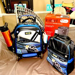 KIDS TROLLY/backpack BAG (great SHAPE & CONDITION:10/10)