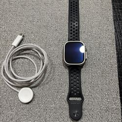 APPLE WATCH ULTRA GEN 2 LIKE BRAND NEW WITH NIKE BAND