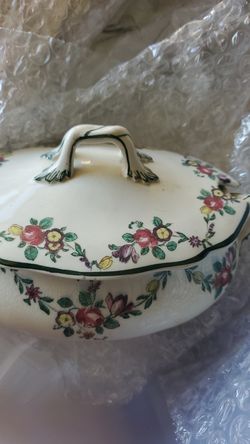 Royal Doulton China D2772 OLD Leeds