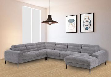 FAMILY SIZE SECTIONAL: IN-STOCK CLEARANCE