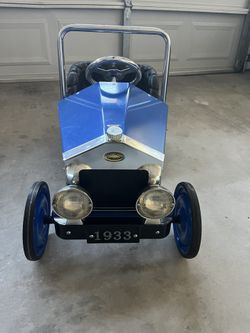 Vintage Style Pedal Car – Good Condition