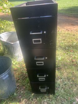 File cabinet with no key