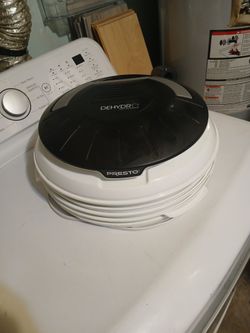 Dehydrator