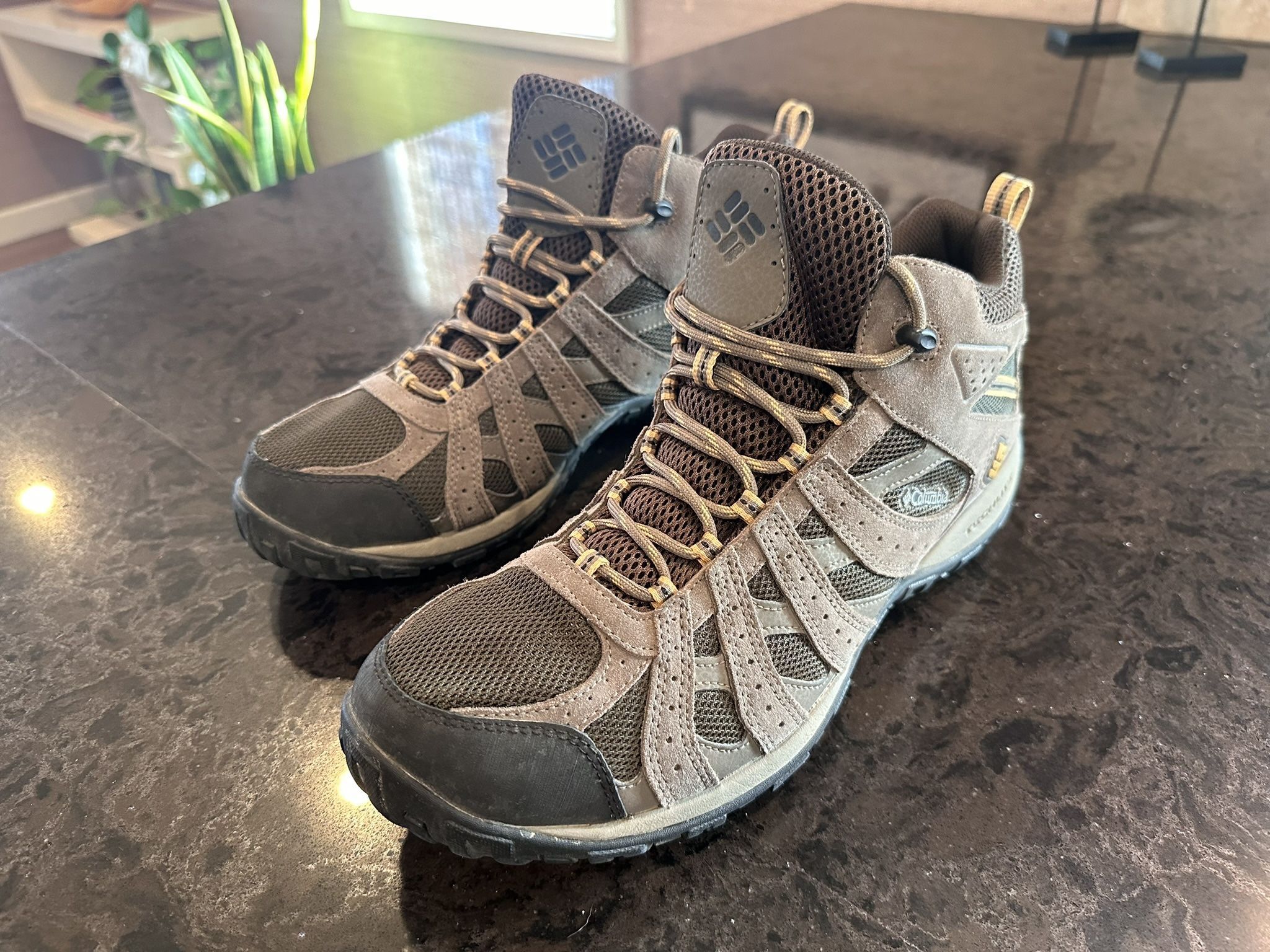 Columbia Men's Redmond Hiking Trail Boots Size 14 BM3939-231