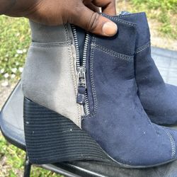 Women’s Midnight Blue Zip Heels