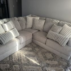 3 Piece Sofia Gray Sectional 