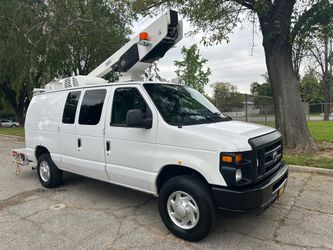 2010 Ford E-350