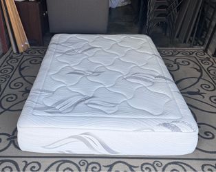 Full Size Mattress