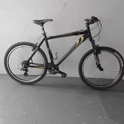 BICYCLE SPECIALIZED 21 SPEED SIZE 26 BRAND NEW 