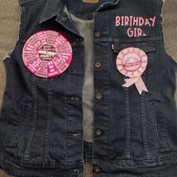 Birthday Girl Levi Vest O/S