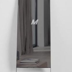 Lululemon MIRROR