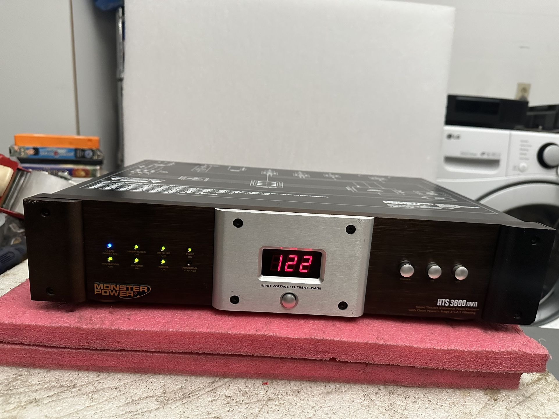 Monster Power HTS 3600 MKII Home Theatre Reference PowerCenter Surge Protector.