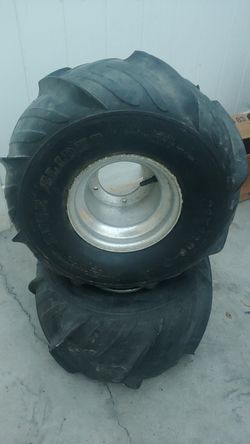 Lt250r lt500 paddle tires
