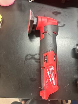 Milwaukee M12 multi tool