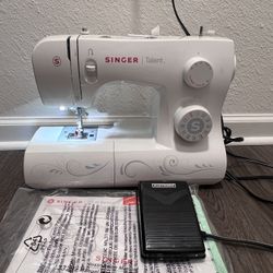 Singer Talent Sewing Machine 