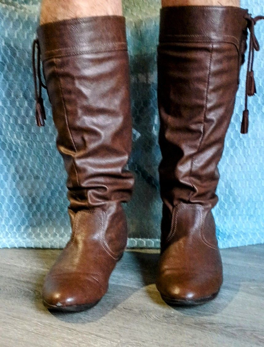 Boots Women's Size 11