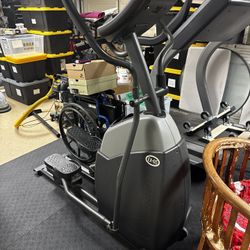Free Working Elliptical Machine