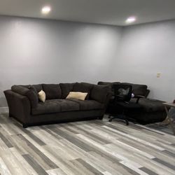 Cindy Crawford Couch & Chaise Gray 