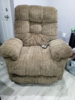Automatic Recliner, Missing Wall Adapter