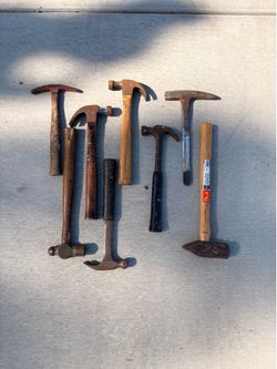 Lot of 7  vintage hammers