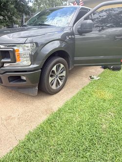 Stock 2020 f150 wheels and tires